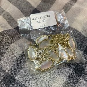 Kendra Scott Kelsie MOP/yellow gold necklace